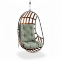 Hangstoel van bamboe met groene kussenafmetingen 80 x 70 x 120cm